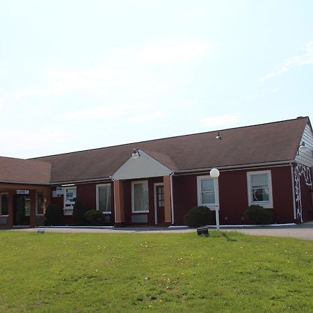 Oceanside Lodge Marmora 외부 사진
