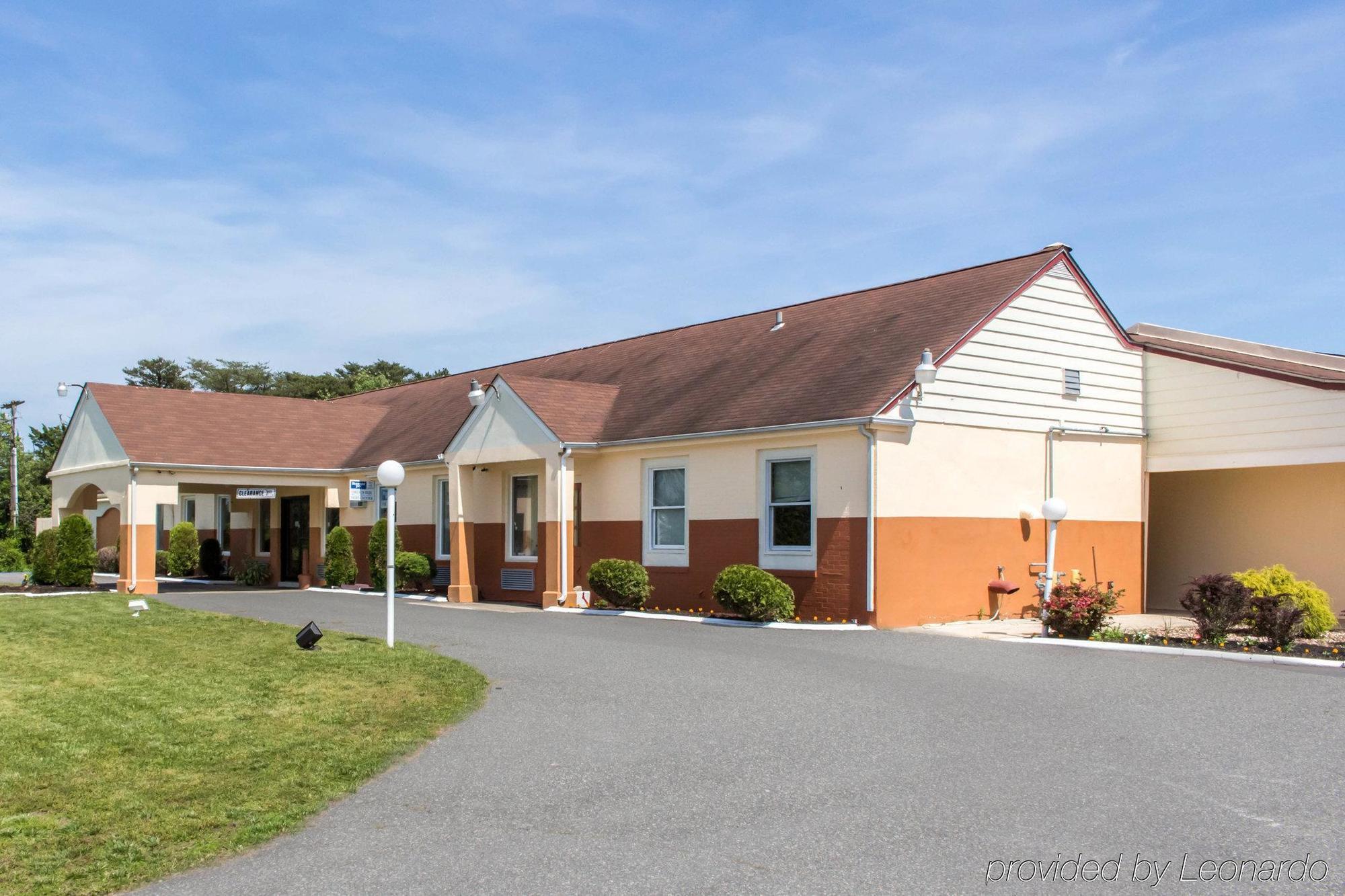 Oceanside Lodge Marmora 외부 사진